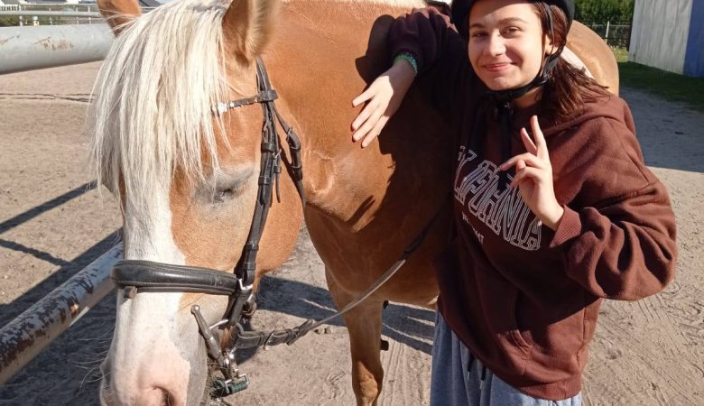 Hipoterapia i dogoterapia – narzędzia wspierające ideę edukacji włączającej