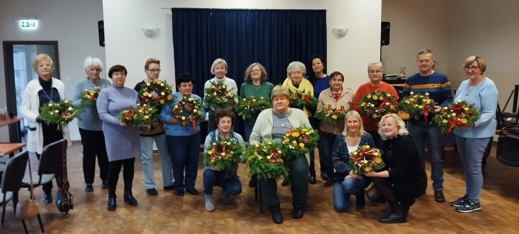 Aktywny listopad w klubach seniora w Gminie Gniezno